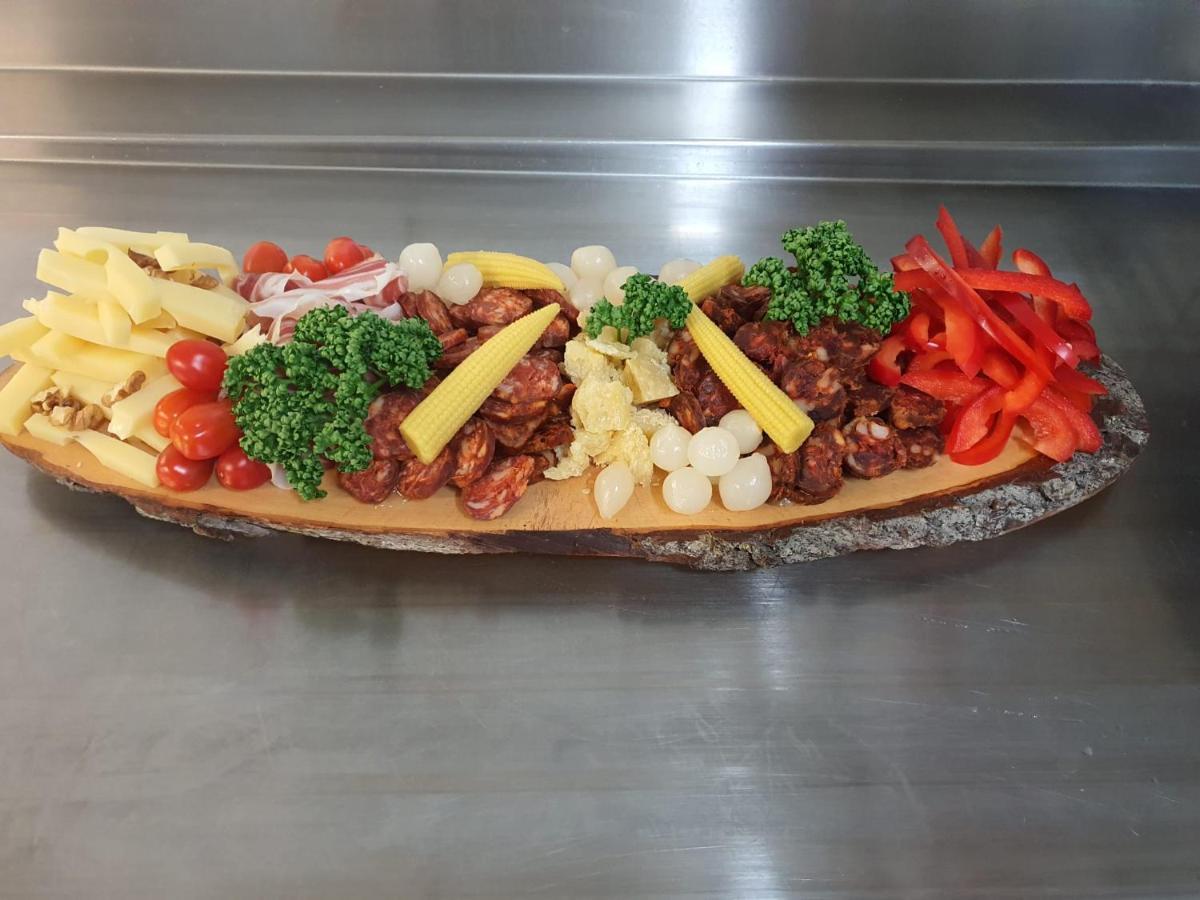 Hotel-Restaurant-Linde Gundlischwand Zewnętrze zdjęcie